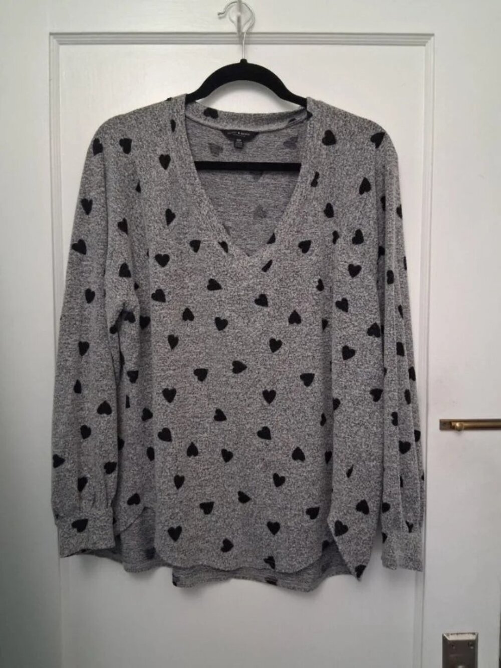 Women's Lucky Brand Gray Sweater with Black Hearts